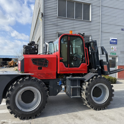 Вилочный погрузчик повышенной проходимости 5т