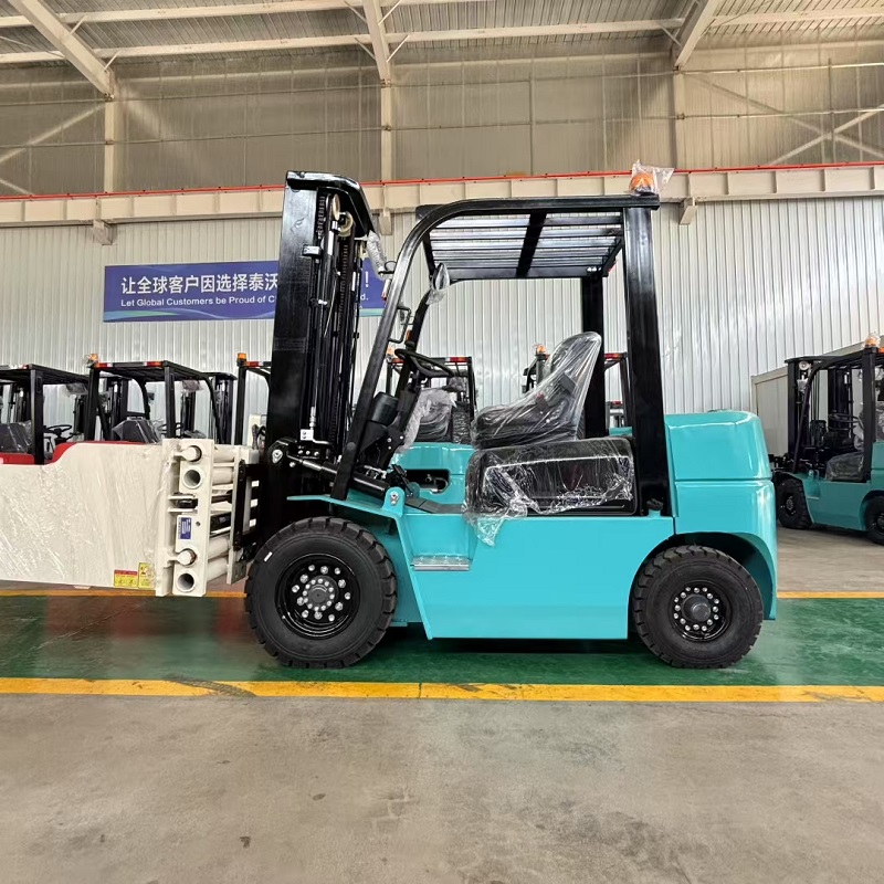 Empilhador com agrafo de papel