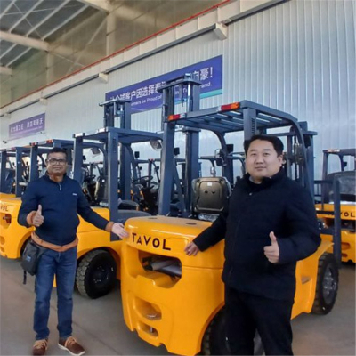 Carrello elevatore diesel Tavol