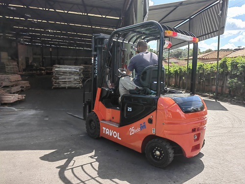 1750485730864692.jpg 8EC75CD08455CA4B88DA5916BAA9DE97.jpg