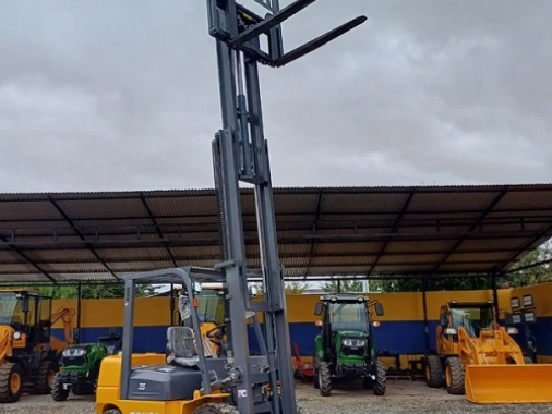 Chilean Construction Machinery Distributor Becomes Tavol's Largest Partner Through Diesel Forklift Excellence