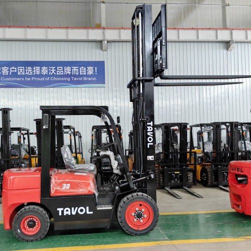 3 ton diesel forklift DS.jpg