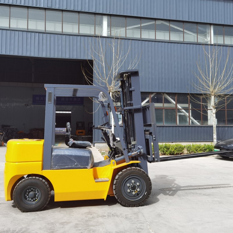 Дизельный вилочный погрузчик 3000 кг