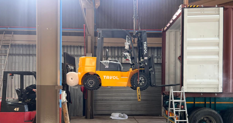 pembekal forklift.png pembekal forklift.png