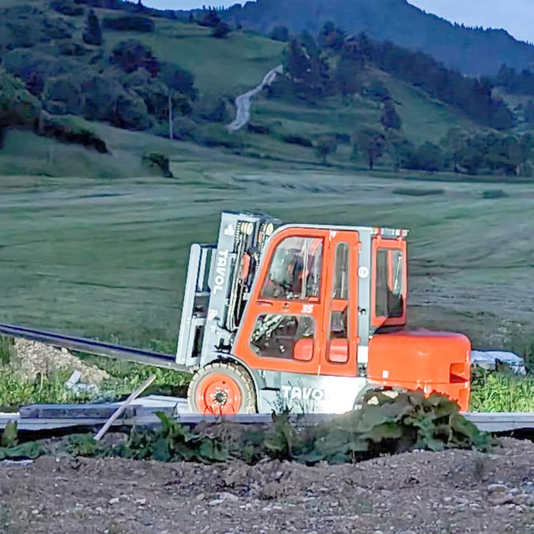 Carretilla elevadora de 2 toneladas con pinza para papel